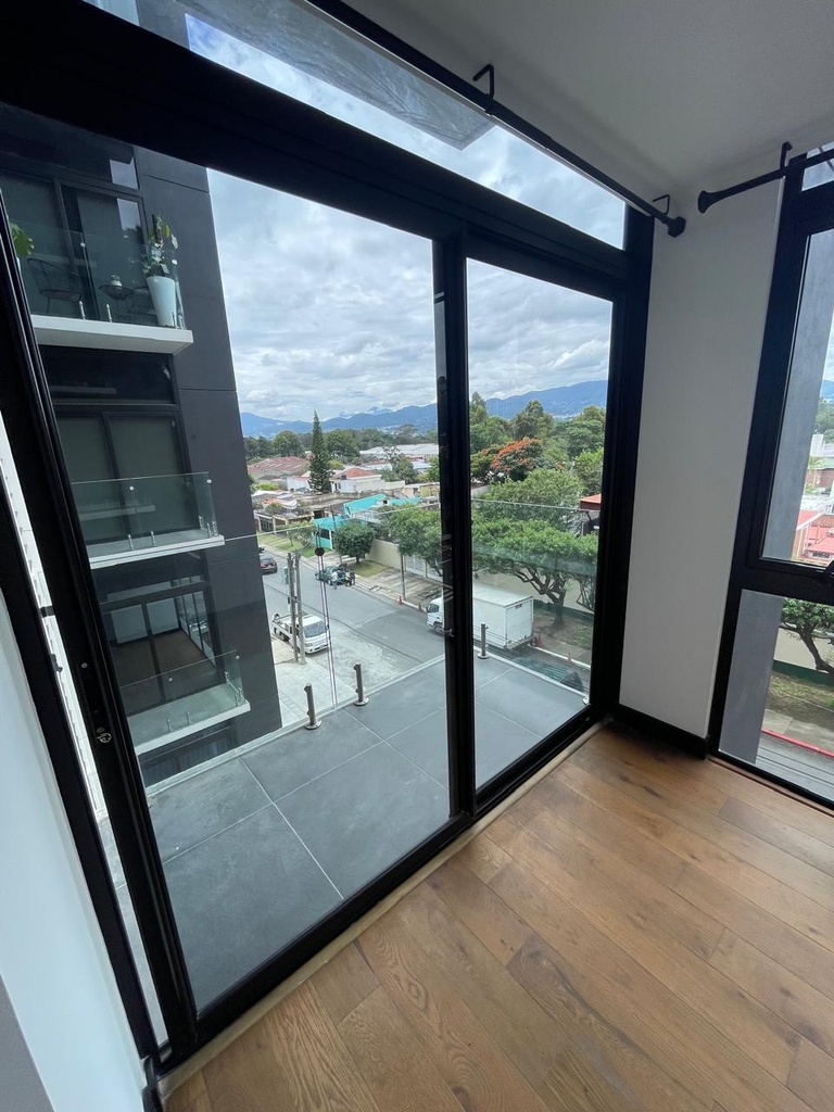 Apartamento zona 11 Villas Mariscal